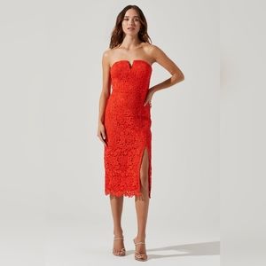 KALENA STRAPLESS SWEETHEART LACE MIDI DRESS